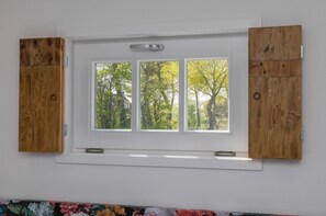 Classic House, 2 Bedrooms | Interior detail