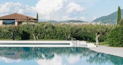 Pleasant Apartment in Santa Maria Degli Angeli With Pool