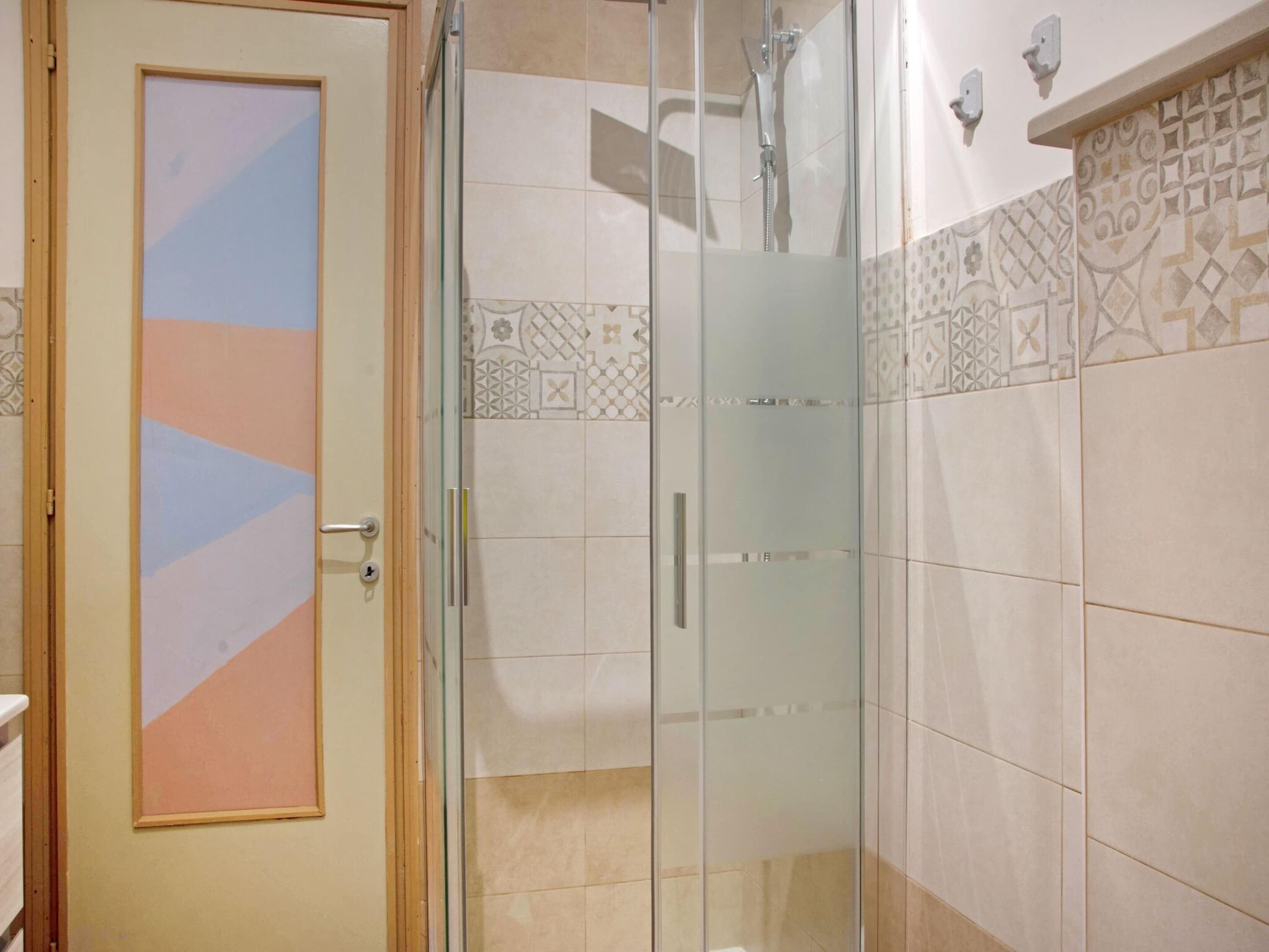 Kamar mandi | Shower