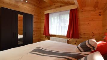 Chalet Comfort, 1 kamar tidur | 3 kamar tidur dan dilengkapi dengan perabotan berbeda-beda