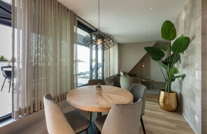 Apartemen Klasik, 2 kamar tidur | Tempat makan