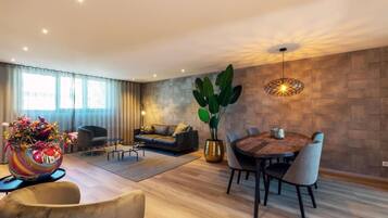 Comfort Apartment, 2 Bedrooms | Living room