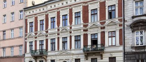 Classic Apartment, 4 Bedrooms | Exterior