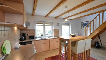 Classic Apartment, 2 Bedrooms | Private kitchen | Fridge, oven, dishwasher, coffee/tea maker