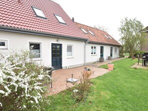 Exterior - Lovely Apartment in Stellshagen With Garden (Damshagen)