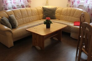 Classic-íbúð - 2 svefnherbergi | Stofa