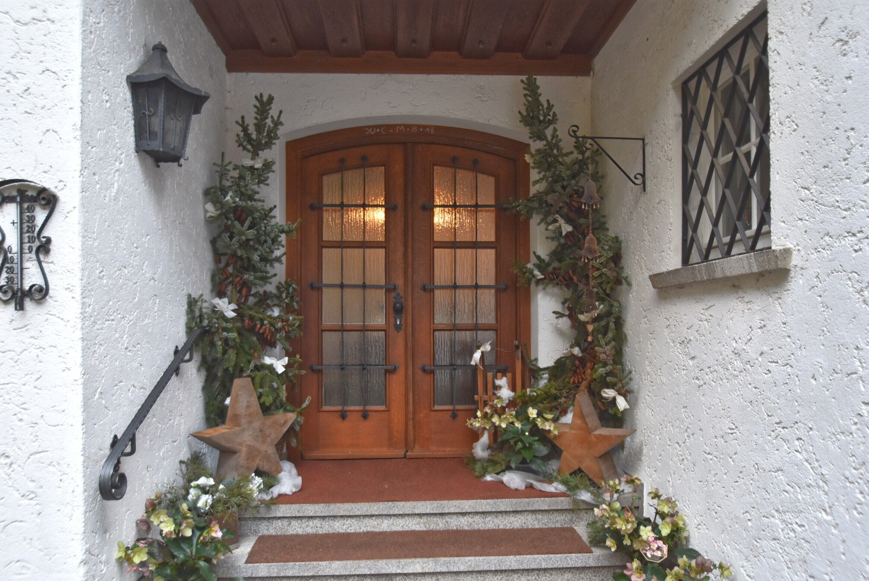 Classic Apartment, 3 Bedrooms | Reception