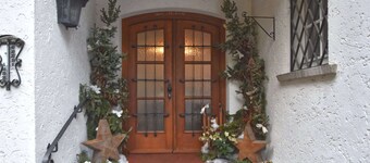 Charming Apartment in Weissenbrunn Near Forest