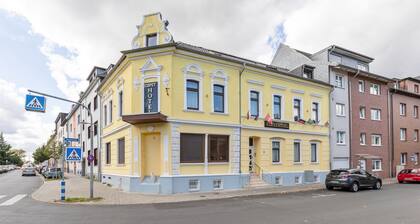 Pleasant Apartment in Oberhausen With a Terrace