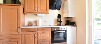 齊羅帶露台的可愛度假屋