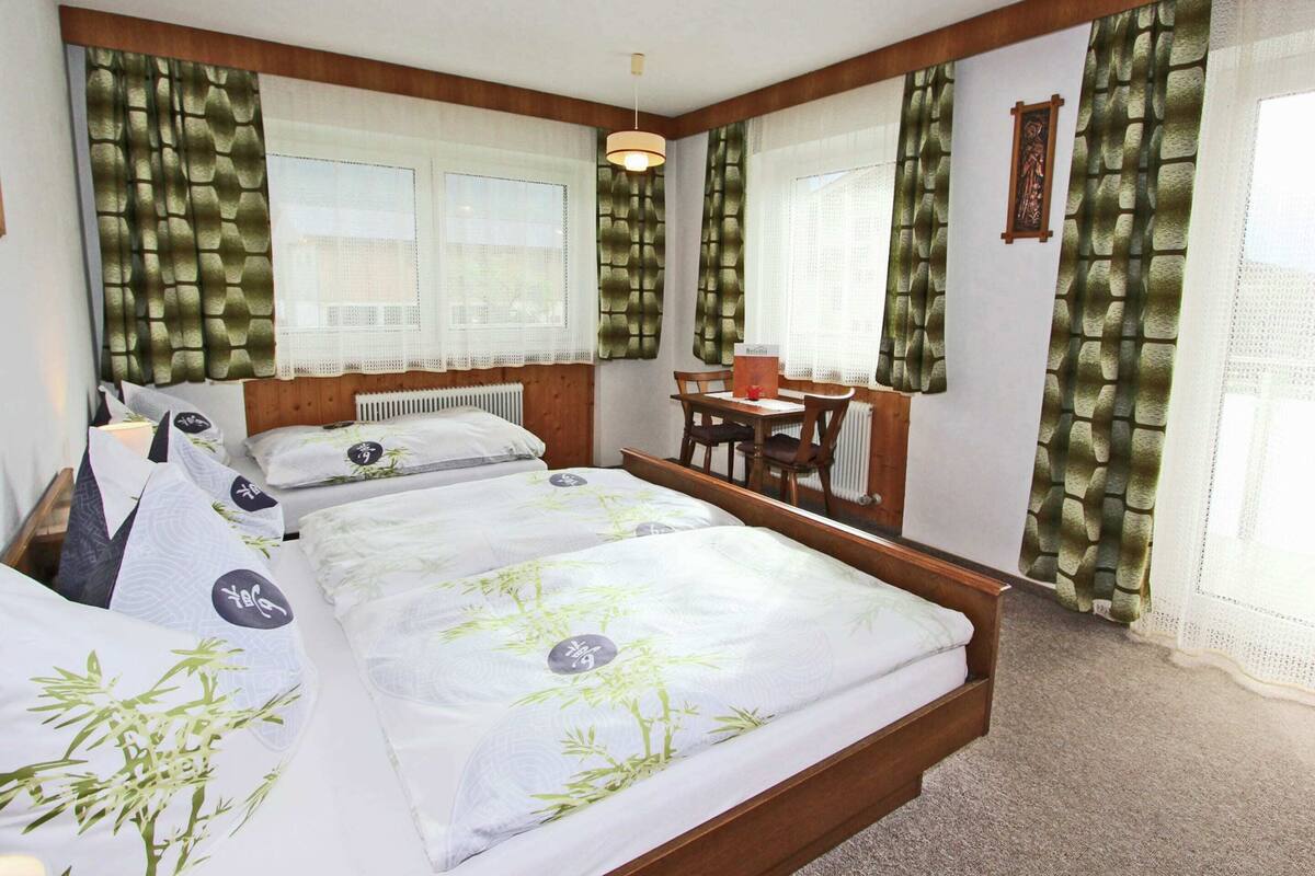 Comfort-Apartment, 3 Schlafzimmer | 8 Schlafzimmer, Bettwäsche