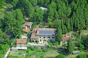 Classic Cottage, 3 Bedrooms | Exterior - Farmhouse in Castelfranco Piandisco With Garden (Castelfranco Piandisco)