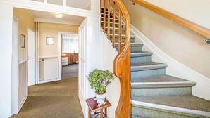 Hus – comfort, 6 soverom | Innvendig