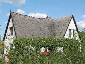 Exterior - Cosy Apartment in Pepelow Near Baltic Sea (Am Salzhaff)