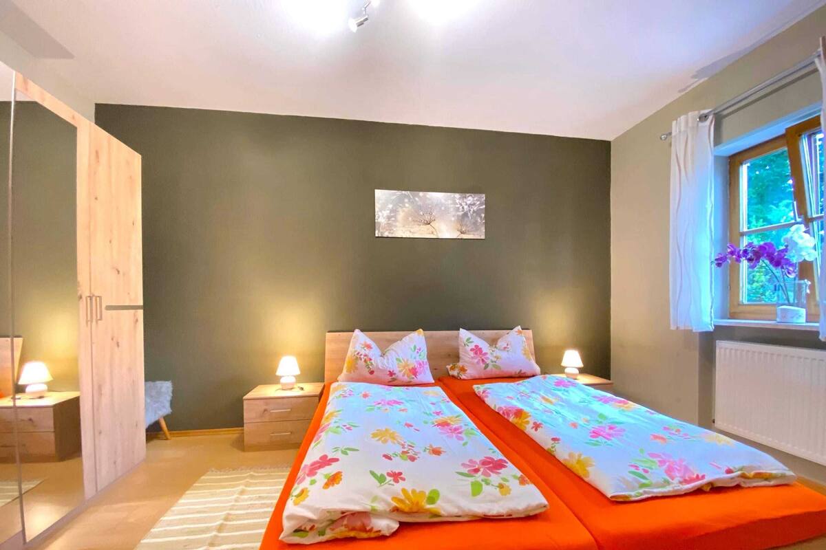 Comfort Apartment, 1 Bedroom | 1 bedroom, bed sheets