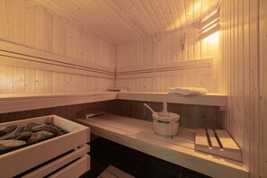 Classic House, 4 Bedrooms | Spa treatment