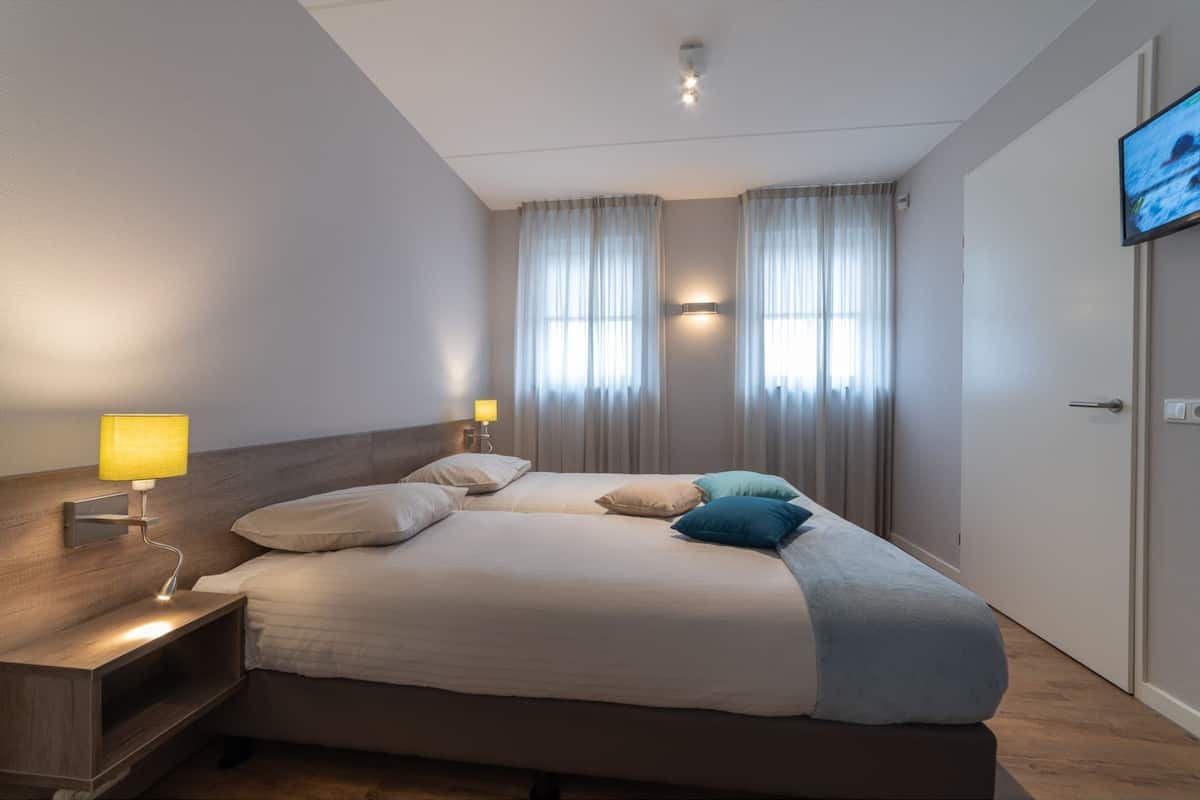 4 habitaciones y muebles diferentes