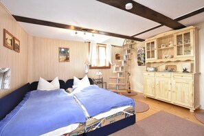 3 bedrooms, individually furnished, bed sheets