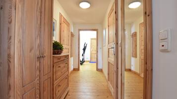 Comfort Apartment, 2 Bedrooms | Interior