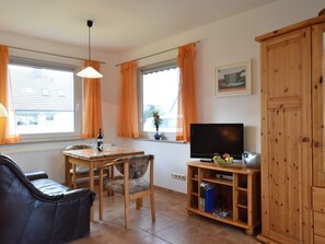 Casa clássico, 1 quarto | Sala de estar | DVD player