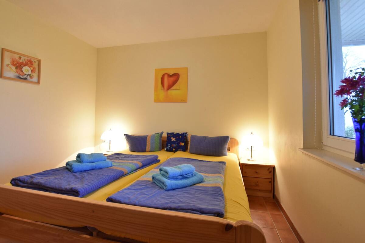 Comfort House, 2 Bedrooms | 7 bedrooms, individually furnished, iron/ironing board, bed sheets