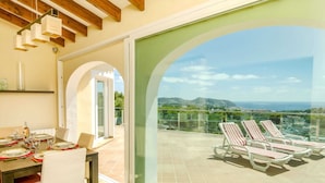 Dining - Unique Villa in Moraira With Infinity Pool (Teulada)