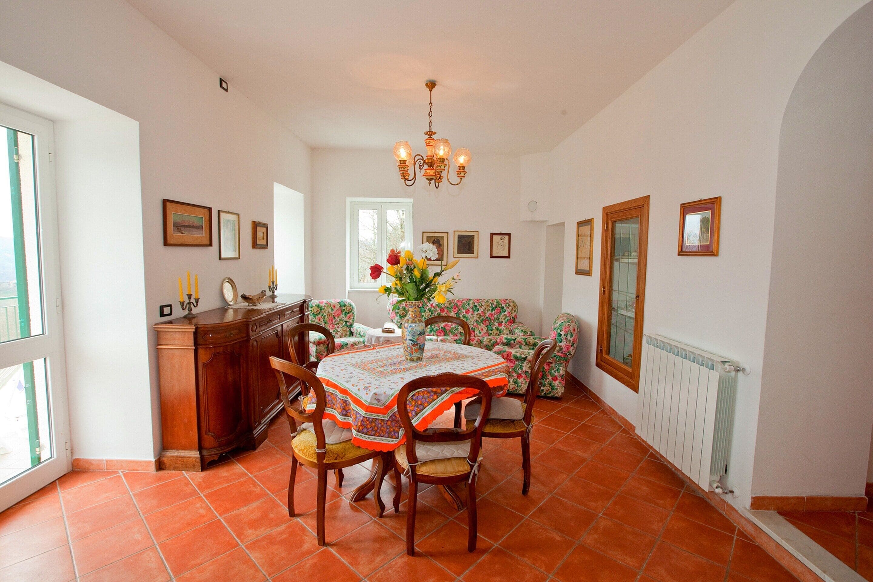 Elite Villa, 3 Bedrooms | Dining