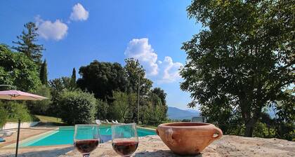Attractive Apartment in old Farmhouse on the Estate With Pool