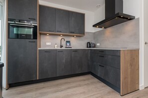 Comfort Apartment, 2 Bedrooms | Private kitchen | Microwave, dishwasher, coffee/tea maker, toaster - Unique Apartment, Located on the Oosterschelde and Marina of Sint Annaland (Sint-Annaland)