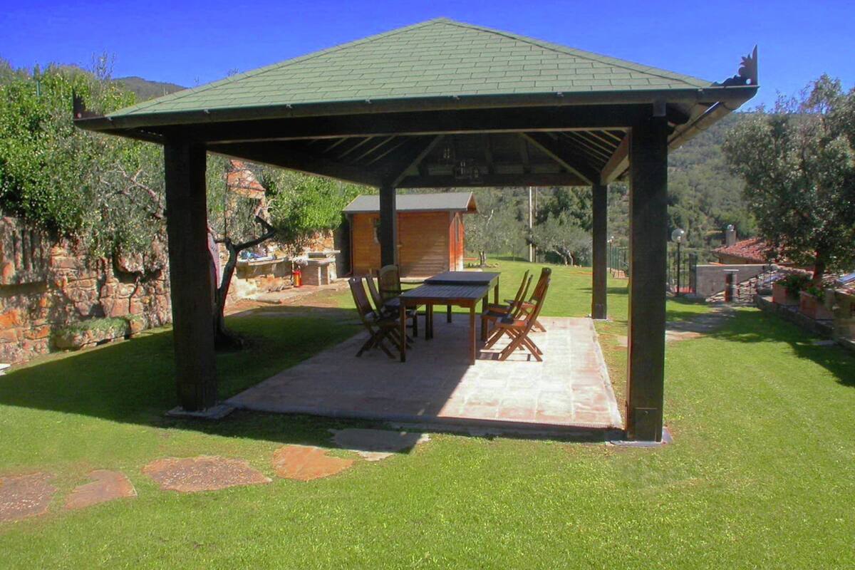 Casa de campo conforto, 2 quartos | Sacada