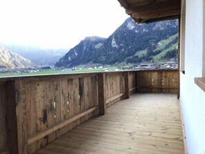 Deluxe ház, 2 hálószobával | Erkély