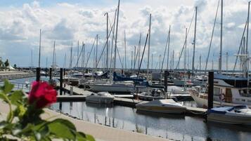 Classic-Apartment, 1 Schlafzimmer | Blick von der Unterkunft