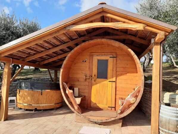 Classic Apartment, 2 Bedrooms | Spa treatment - Apartment in Quiet and Green Environment With Swimming Pool (Modigliana)