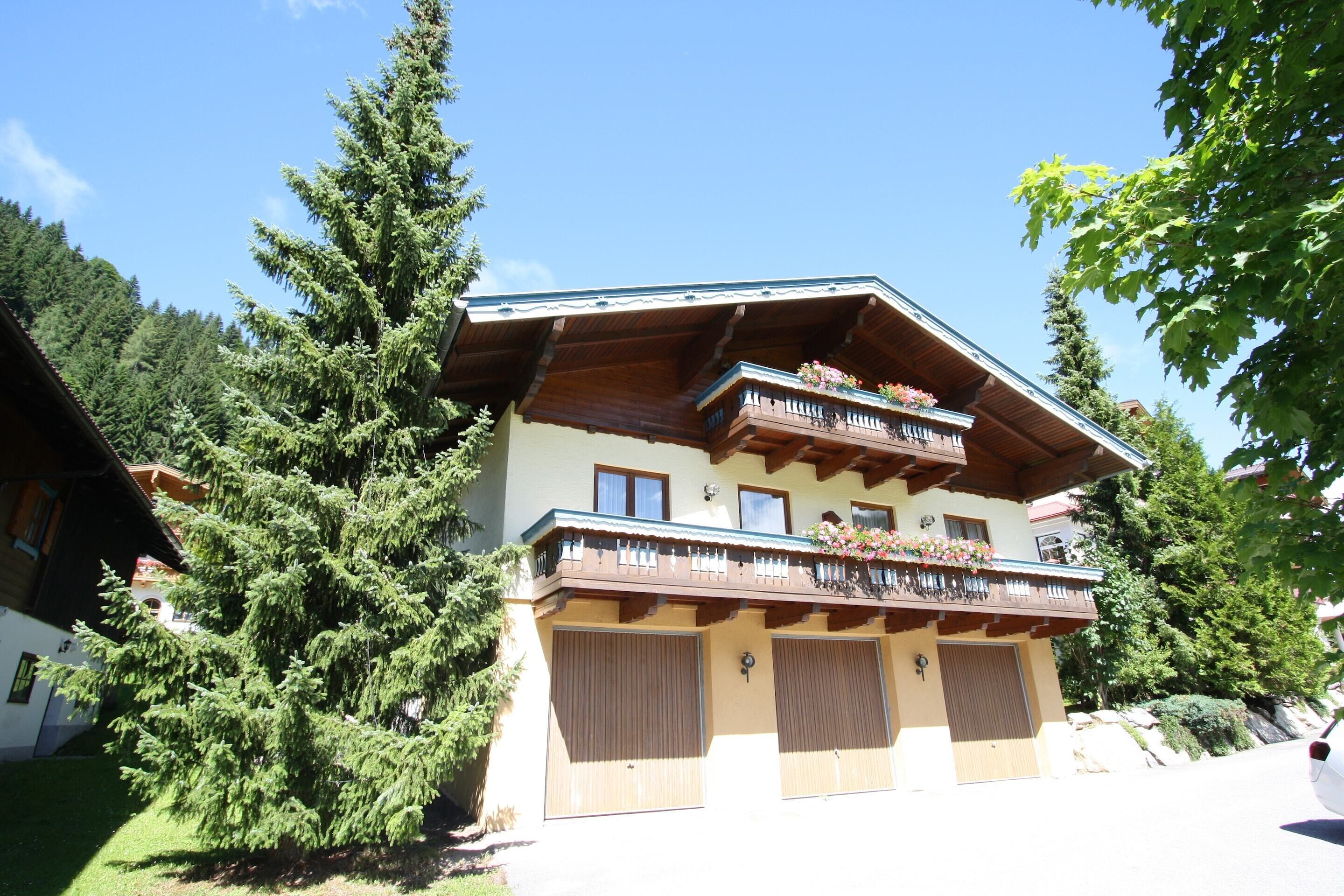 Classic Apartment, 2 Bedrooms | Exterior
