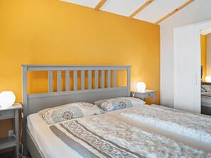 Classic House, 2 Bedrooms | 4 bedrooms, individually furnished, bed sheets - Modern Holiday Home With Shared Swimming Pool in Mittelndorf (Sebnitz)