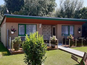 Classic House, 2 Bedrooms | Exterior - Cozy Apartment in Boltenhagen Germany Near the Beach (Boltenhagen)