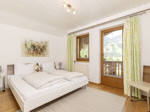 Deluxe appartement, 2 slaapkamers | 5 slaapkamers, individueel gemeubileerd, beddengoed