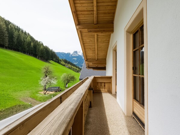 Appartement Deluxe, 4 chambres | Vue depuis l’hébergement