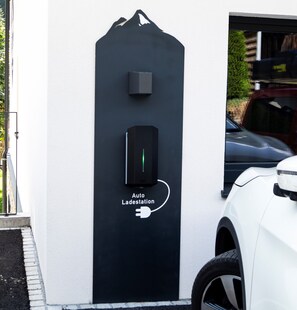 Classic House, Multiple Bedrooms | Exterior detail