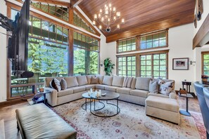 スマートテレビ、暖炉