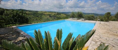 Apartamento clássico, 1 quarto | Piscina