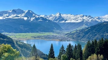 Classic-Apartment, 2 Schlafzimmer | Blick von der Unterkunft