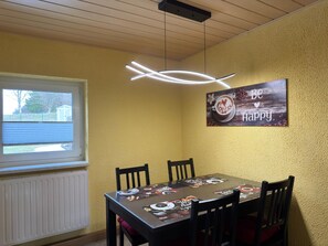Dining - Ferienhaus in Altenfeld Thuringen mit Garten (Grossbreitenbach)