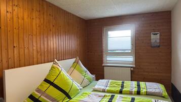 2 bedrooms, individually furnished, bed sheets