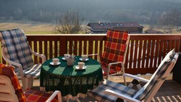 Apartemen Klasik, 3 kamar tidur | Pemandangan dari properti