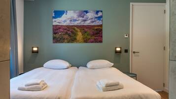 Classic Villa, 3 Bedrooms | 10 bedrooms, individually furnished, bed sheets