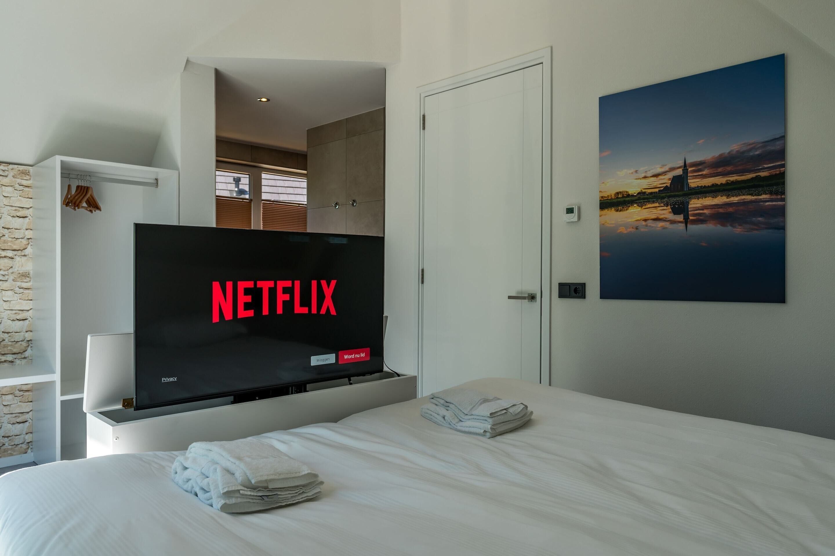 10 habitaciones, muebles diferentes y ropa de cama 