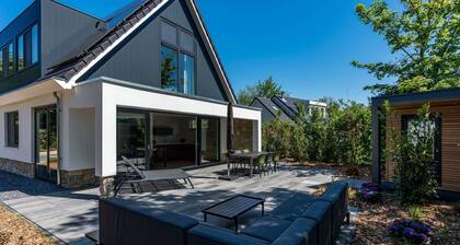 Beautiful Luxurious Villa Situated in Den Burg