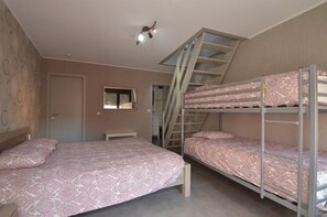 7 室のベッドルーム、客室ごとに異なるインテリア、ベッドシーツ