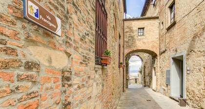 Countryside Holiday Home in Gambassi Terme With Garden